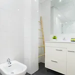 Stunning 3br 2bth With Parking And Jacuzzi * Sevilla