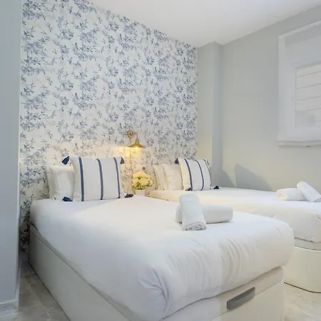 Stunning 3br 2bth With Parking And Jacuzzi إشبيلية