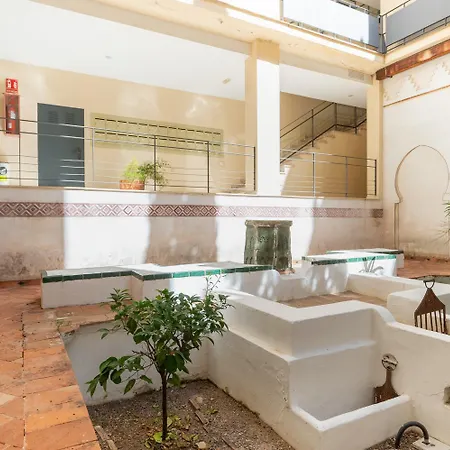 شقة Stunning 3br 2bth With Parking And Jacuzzi *